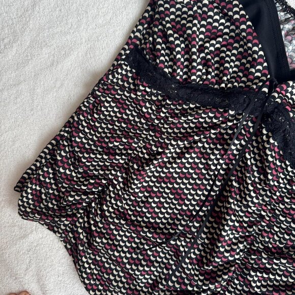 Y2K Patterned Tank Top - Picture 5 of 7